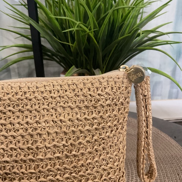 Tan Raffia Woven Wristlet - Picture 4 of 8